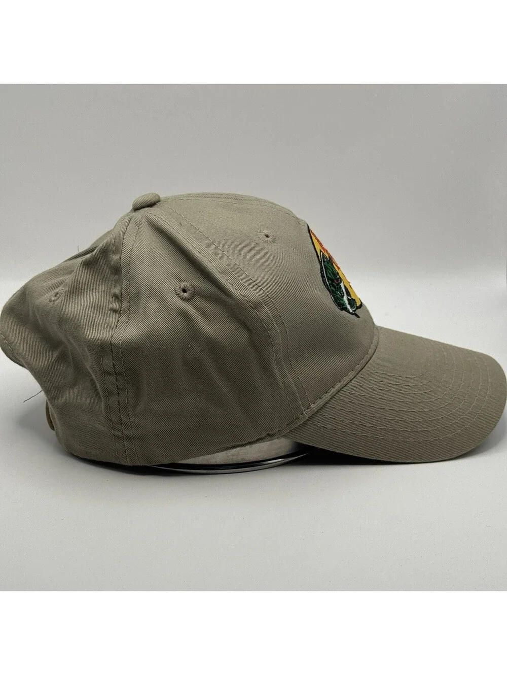 Bass Pro Shops Adjustable SnapBack Trucker Baseball Fishing Hat Mesh Authentic